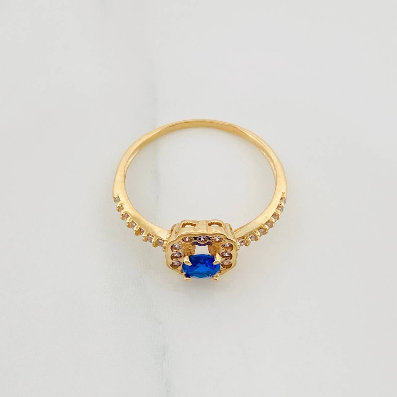 Circular Halo Ring 1.75 g / Size 6 3/4 Yellow Gold 18K