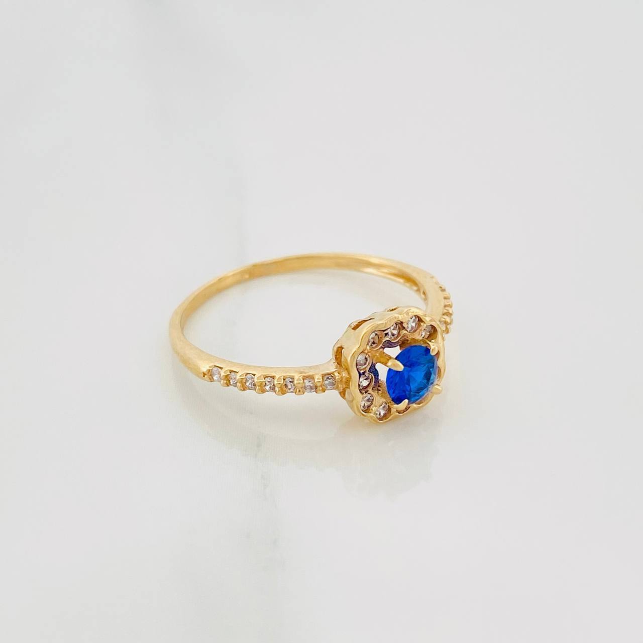 Circular Halo Ring 1.75 g / Size 6 3/4 Yellow Gold 18K