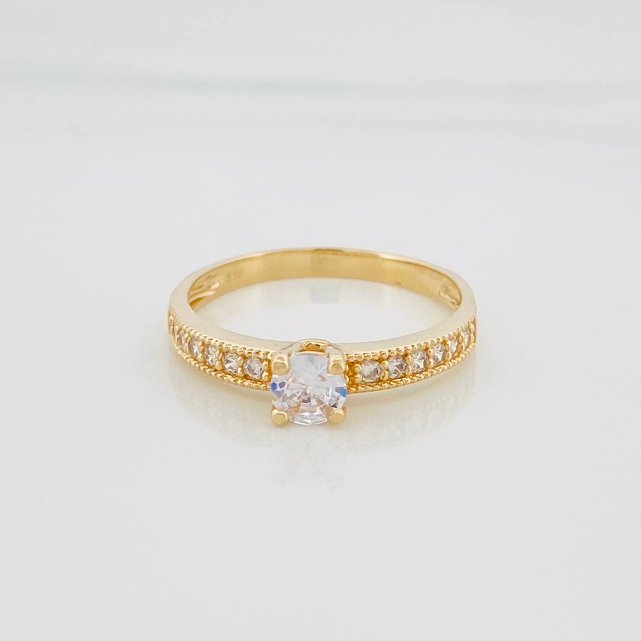 Anillo Solitario Churumbela 2.4 g / T7 1/4 Oro Amarillo 18K