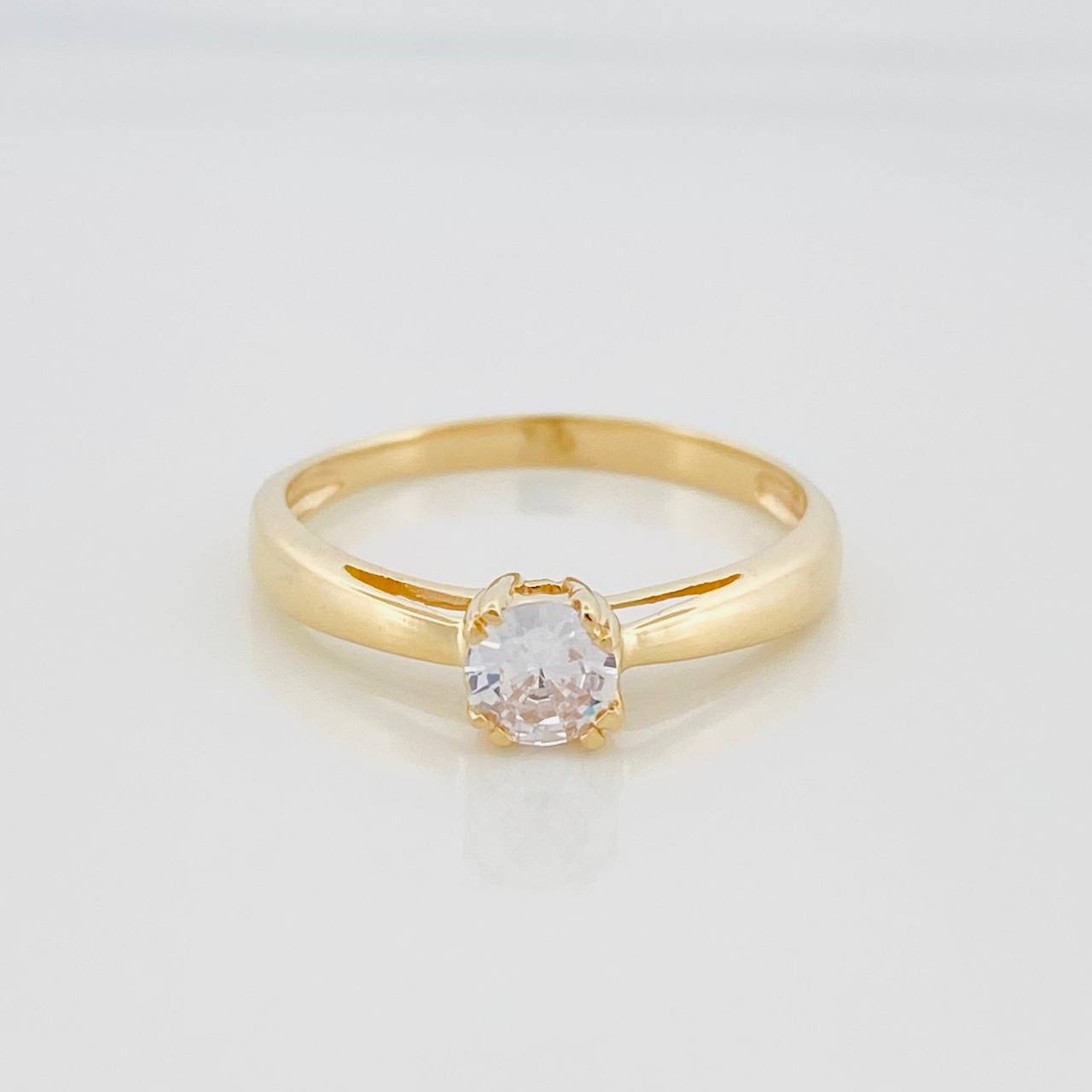 Anillo Solitario Churumbela 2.1 g / T6 3/4 Oro Amarillo 18K