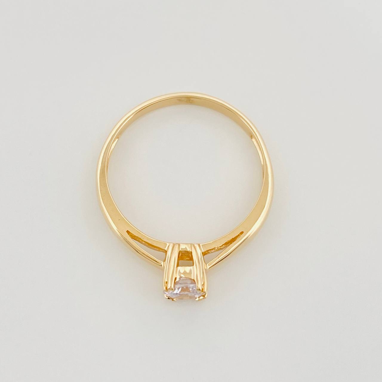 Anillo Solitario Churumbela 2.1 g / T6 3/4 Oro Amarillo 18K
