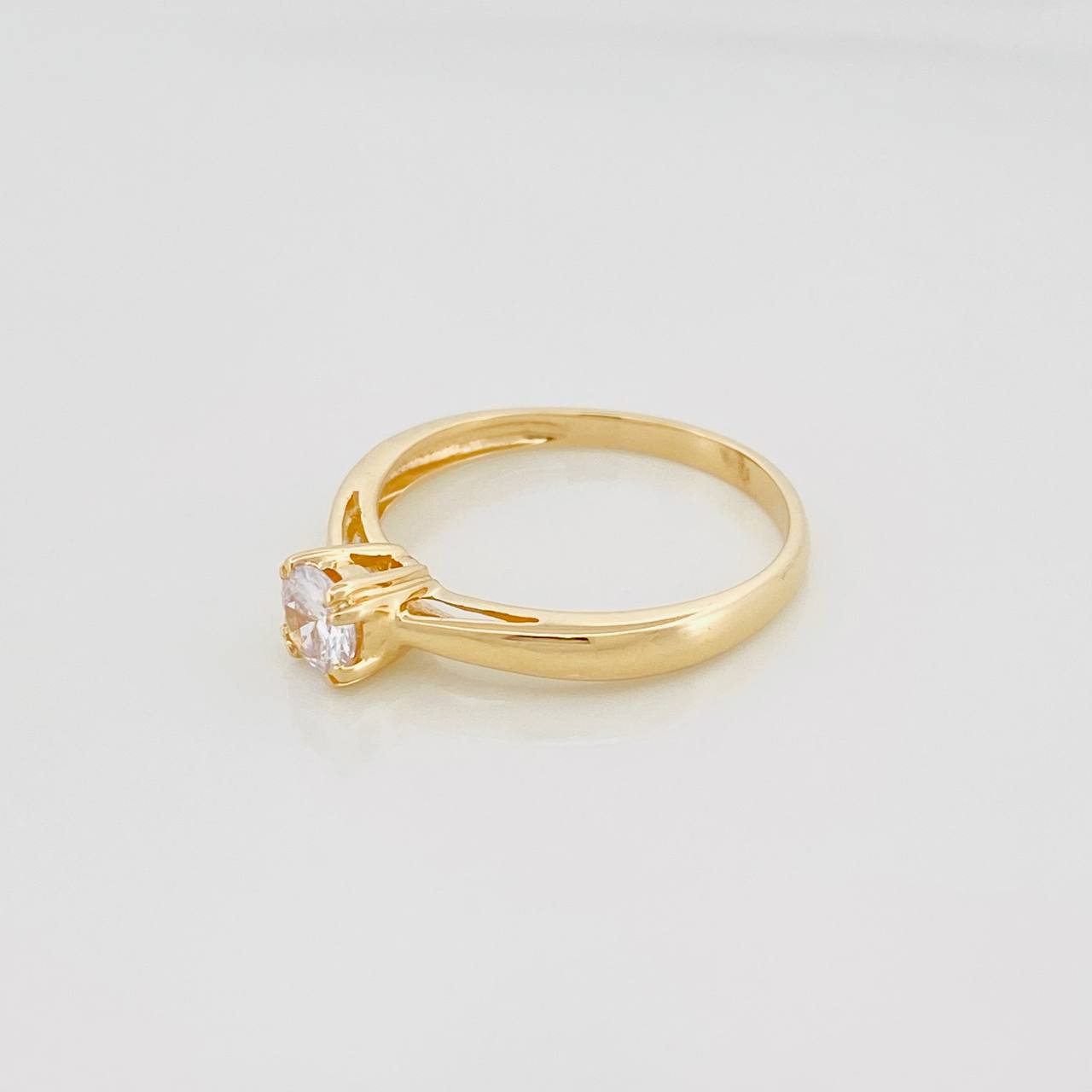 Anillo Solitario Churumbela 2.1 g / T6 3/4 Oro Amarillo 18K