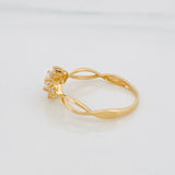 Flower Ring 1.75 g / Size 6 3/4 Yellow Gold 18K