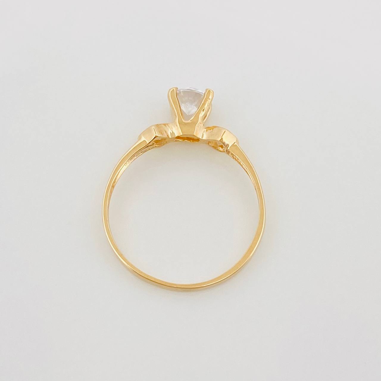 Anillo Solitario Trio 1.4 g / T5 3/4 Oro Amarillo 18K