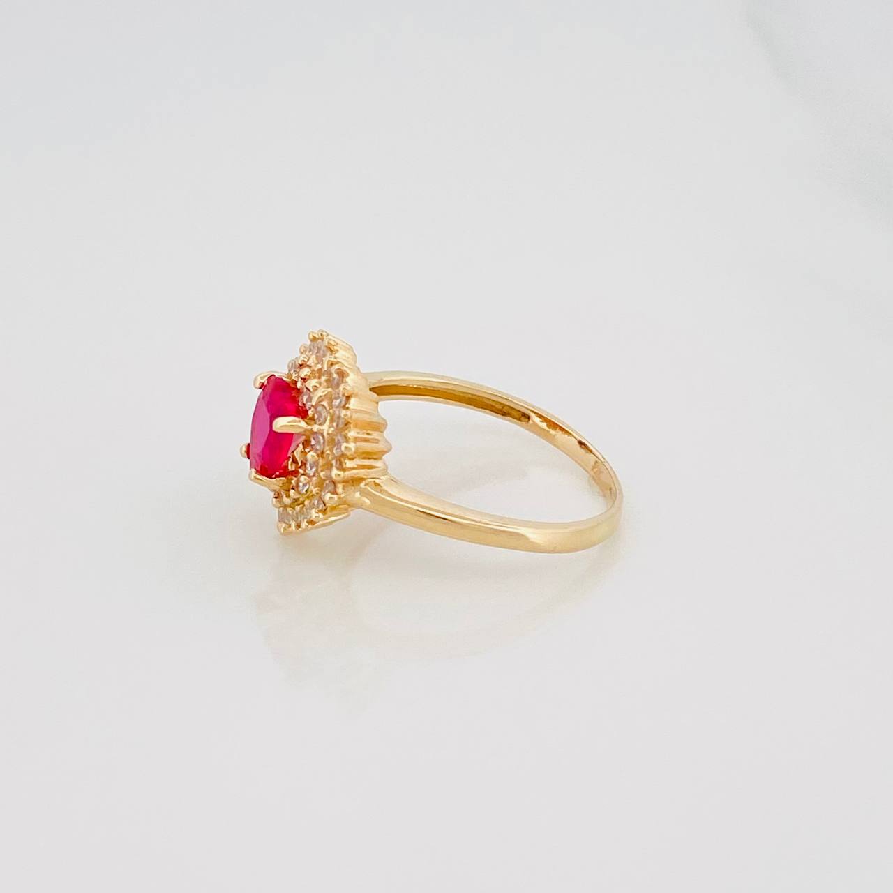 Dense Heart Ring 3.05 g / T6 Yellow Gold 18K