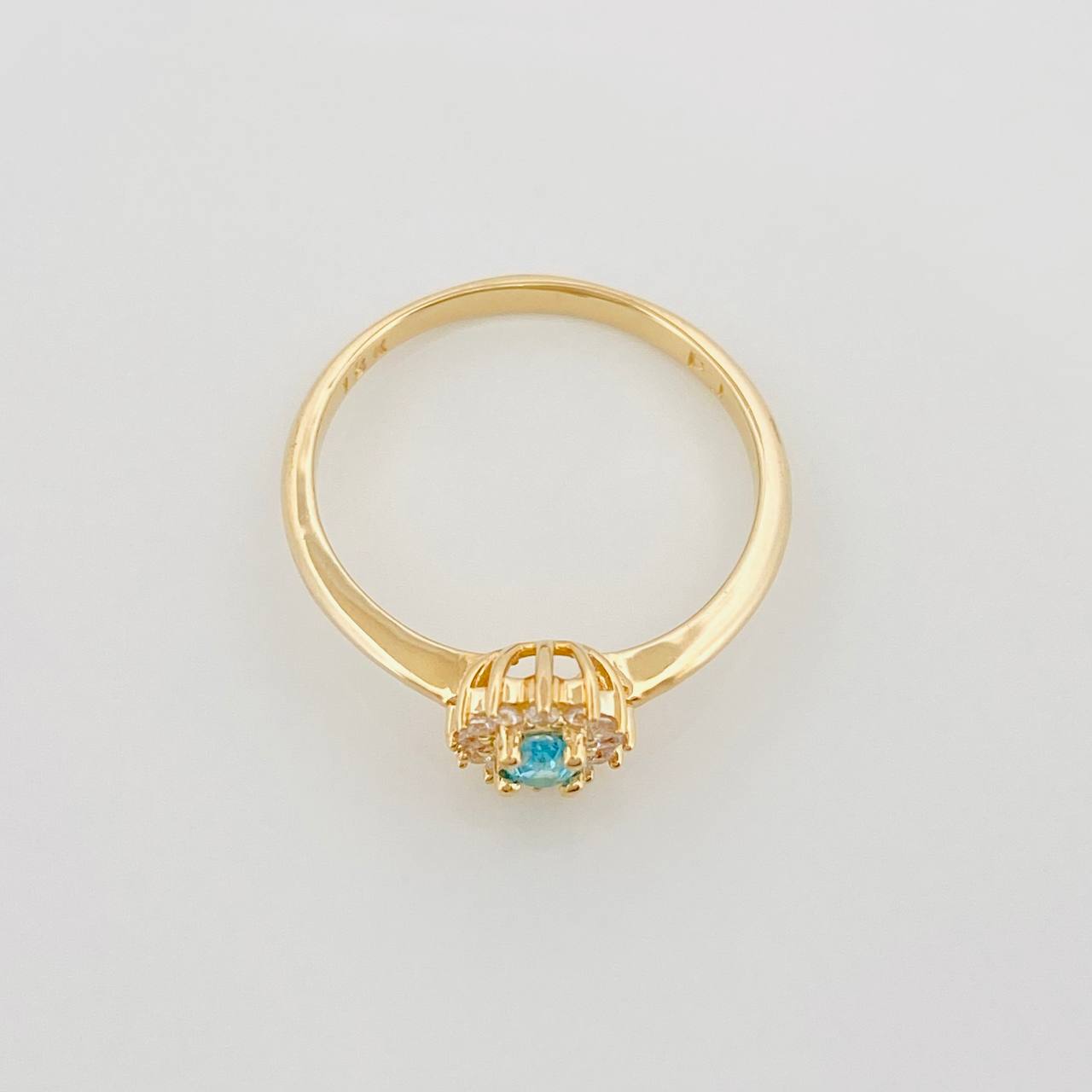 Anillo Solitario Flor 2.65 g / T7 1/4 Oro Amarillo 18K