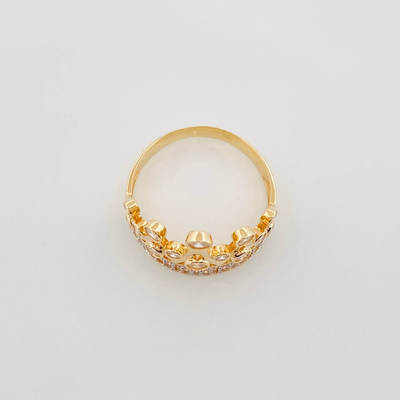 Tiara Ring 3.3 g / T7 1/4 Two-Tone Yellow and White Gold 18K