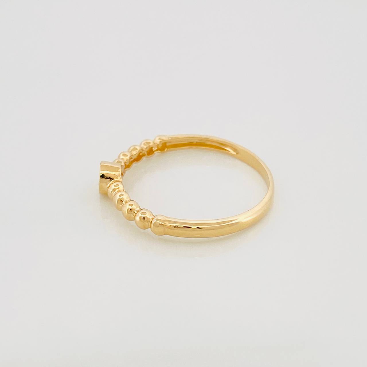Anillo Solitario Bisel Esfera 1.8 g / T7 Oro Amarillo 18K