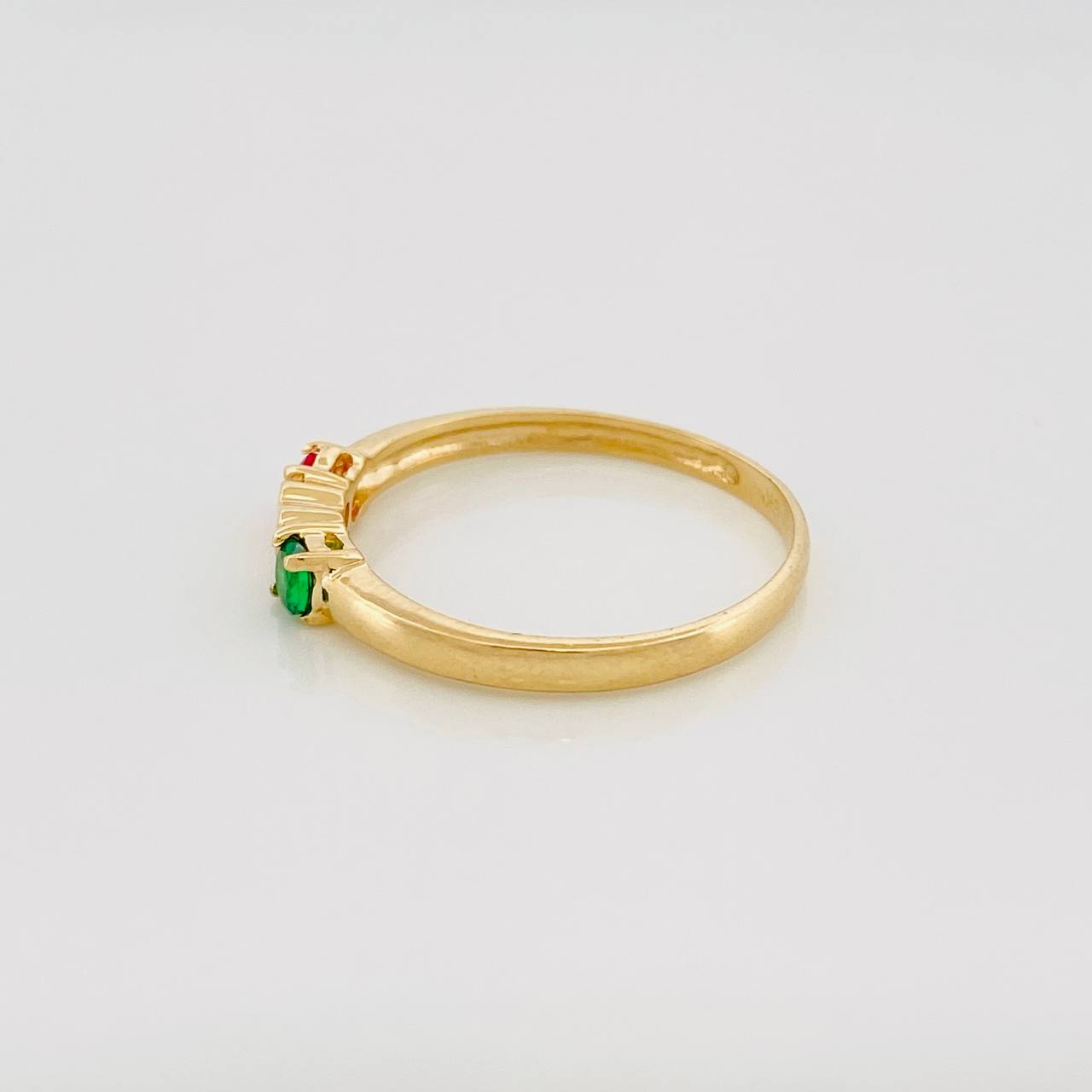 Anillo Corazon 1.85 g / T7 1/2 Oro Amarillo 18K