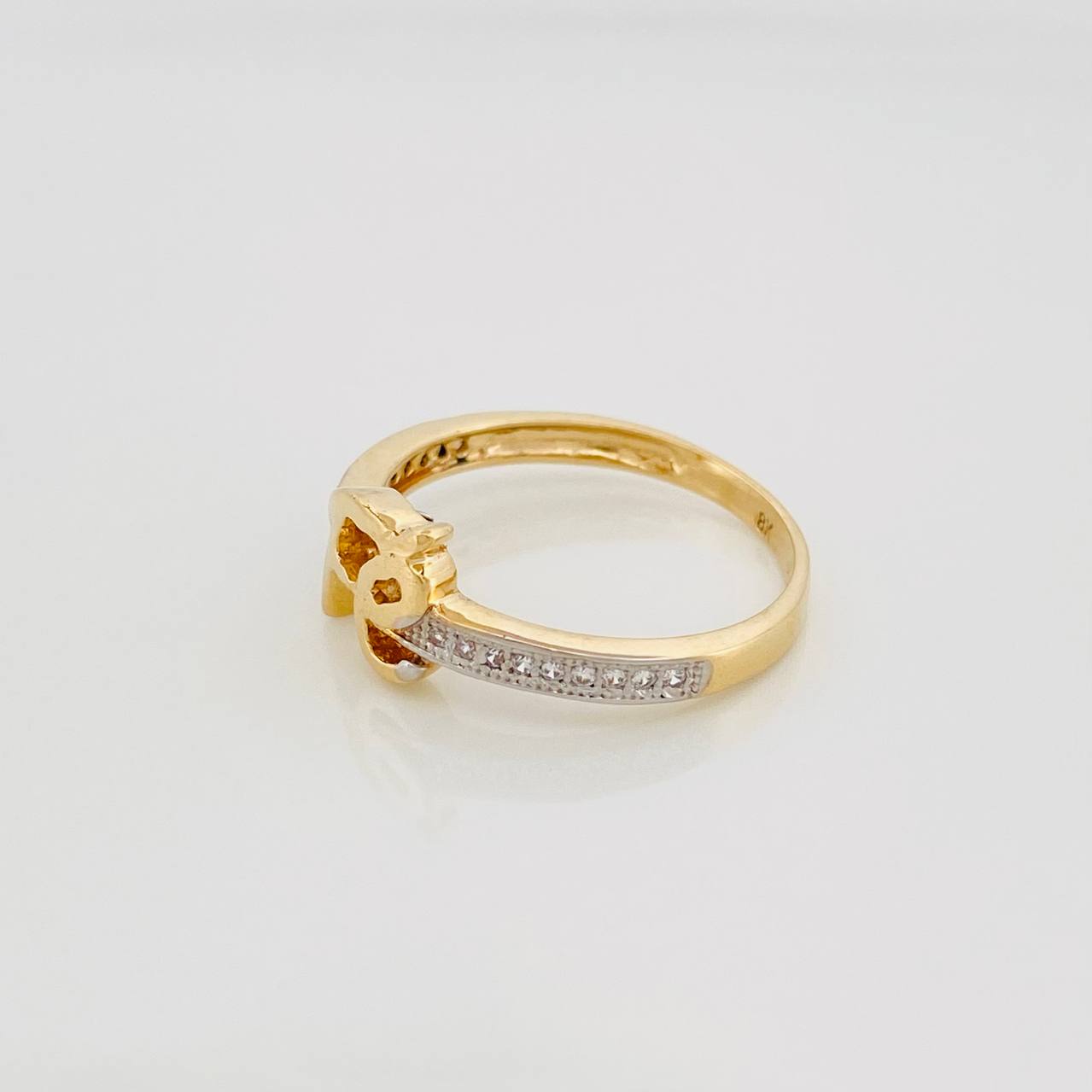 Faith Ring 2.35 g / Size 6 1/2 Two-Tone Yellow and White Gold 18K