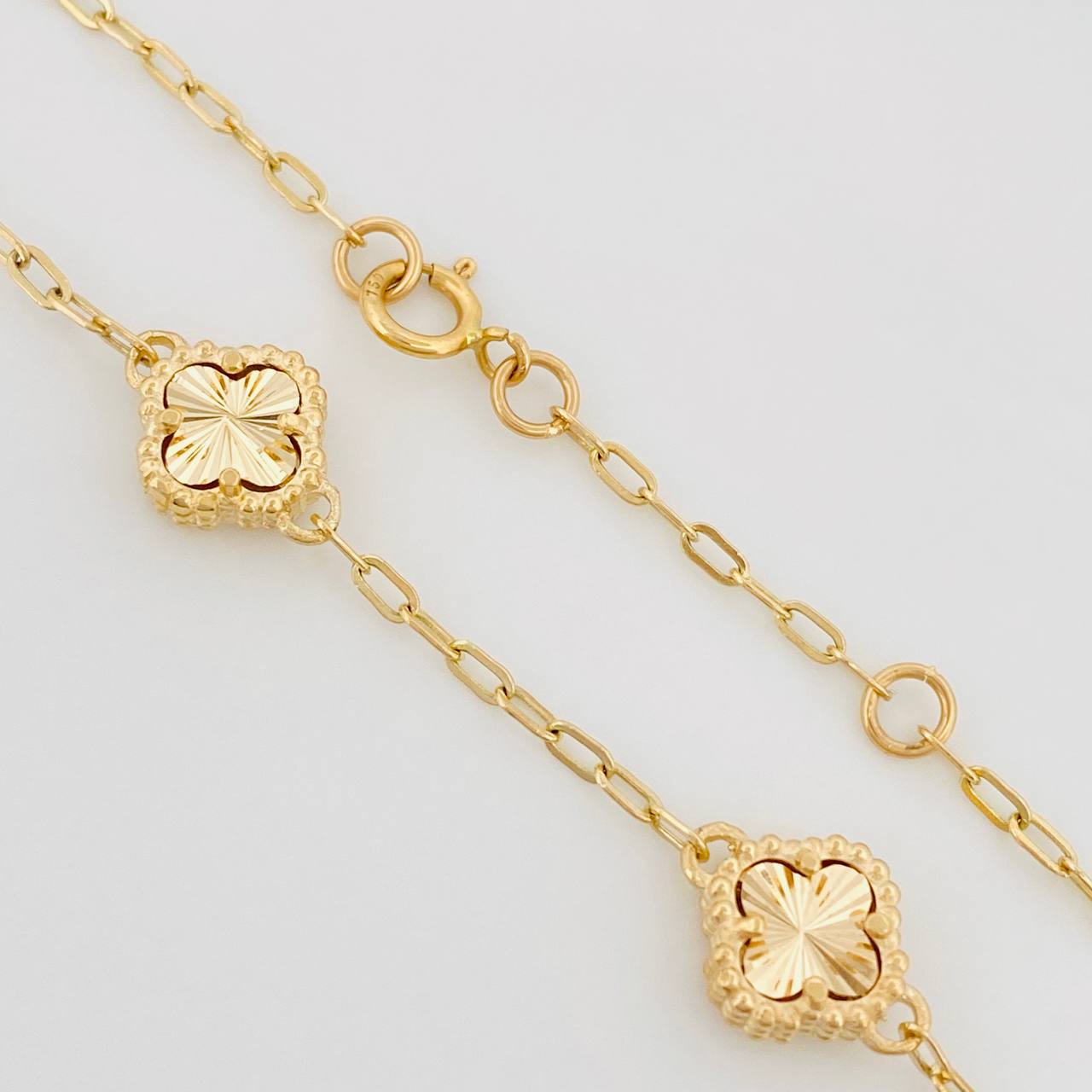 Pulso Aro Seguido Trebol 3.65 g / 7 in / 1 mm Oro Amarillo 18K