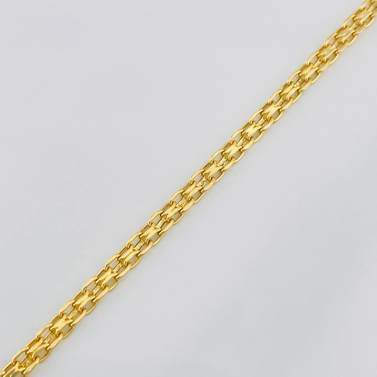 Bismark Bracelet 1.9g / 7 1/4 in / 2.9mm Yellow Gold 18K