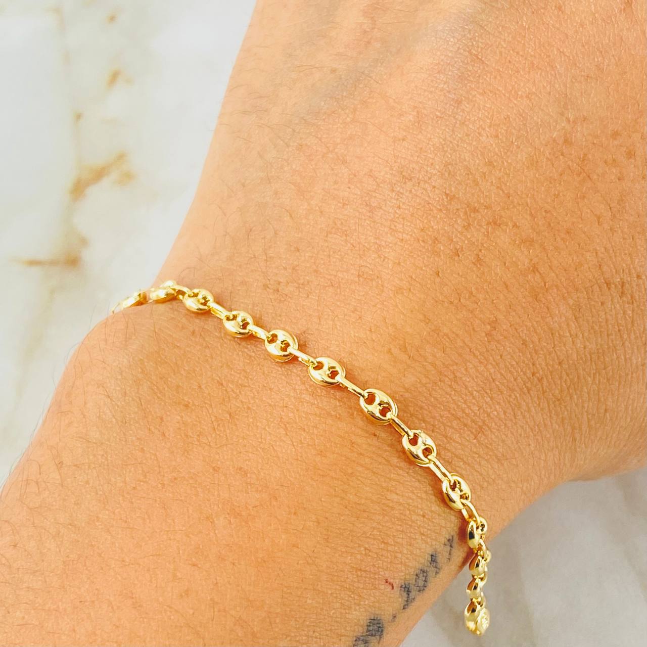 Bracelet GC 2gr / 7 in / 18K Gold