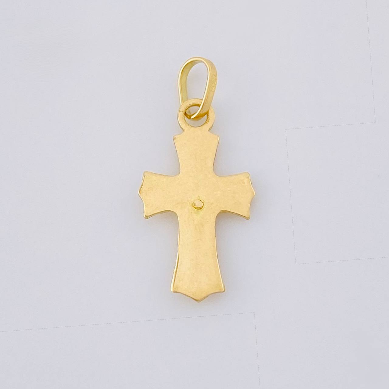 Dije Cruz Cristo Puntas Curvas 0.75g / 1 in Oro Amarillo 18K