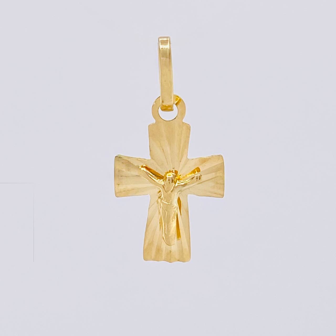 Christ Cross Pendant 0.6g / 3/4 in Yellow Gold 18K