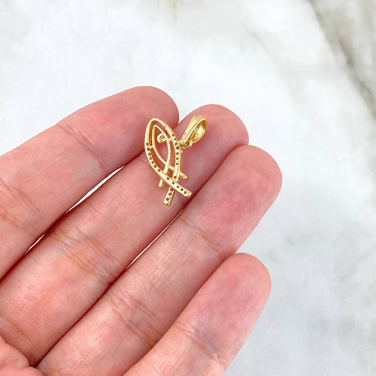 Pendant Fish 1.75gr / 1.7cm / Colored Zircons Yellow Gold