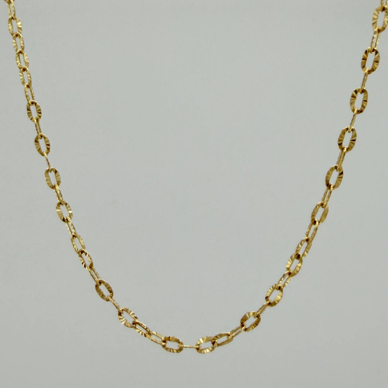 Paperclip Chain Diamond Cut 1.85 g / 17 3/4 in / 0.97 mm 18K Yellow Gold