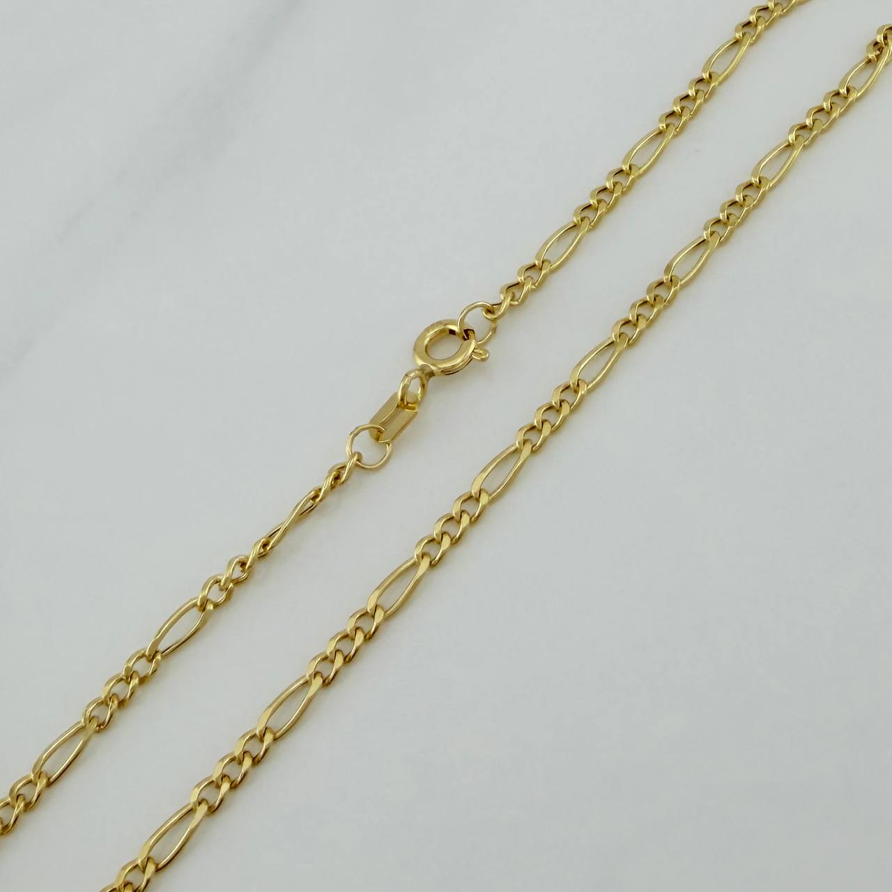 Cadena Figaro 3.1 g / 19 3/4 in / 2.26 mm Oro Amarillo 18K