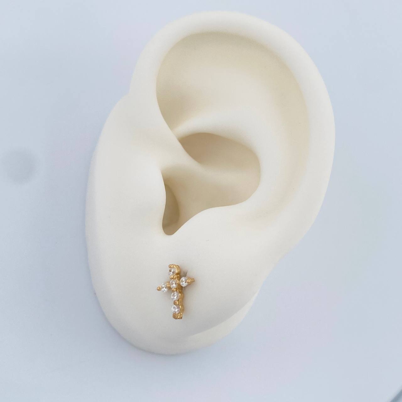 Topos Cruz 0.85gr / 8.4mm Oro Amarillo 18K %