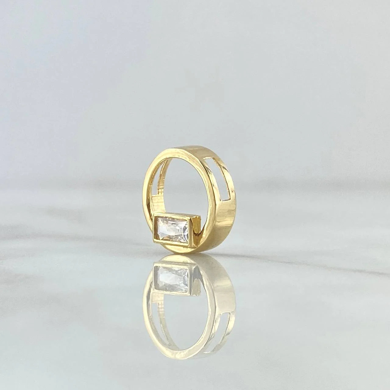 Dije Rectangulo En Aro 1.25 g / 1,3 cm Oro Amarillo 18K Nac.Esp.