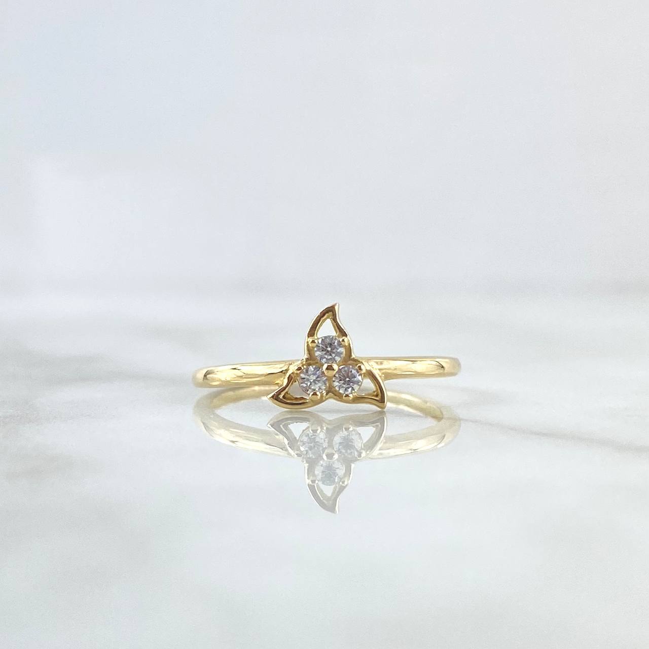Ring Solitaire Flower 1.5gr / Size 7 1/2 / White Zircons 18K Yellow Gold