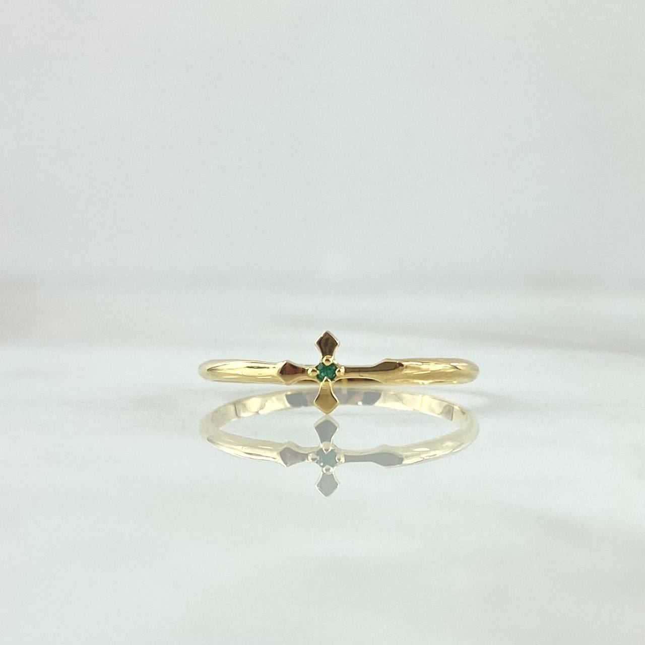 Cross Ring 1.1gr / T7 3/4 / Green Zircon 18K Yellow Gold ©