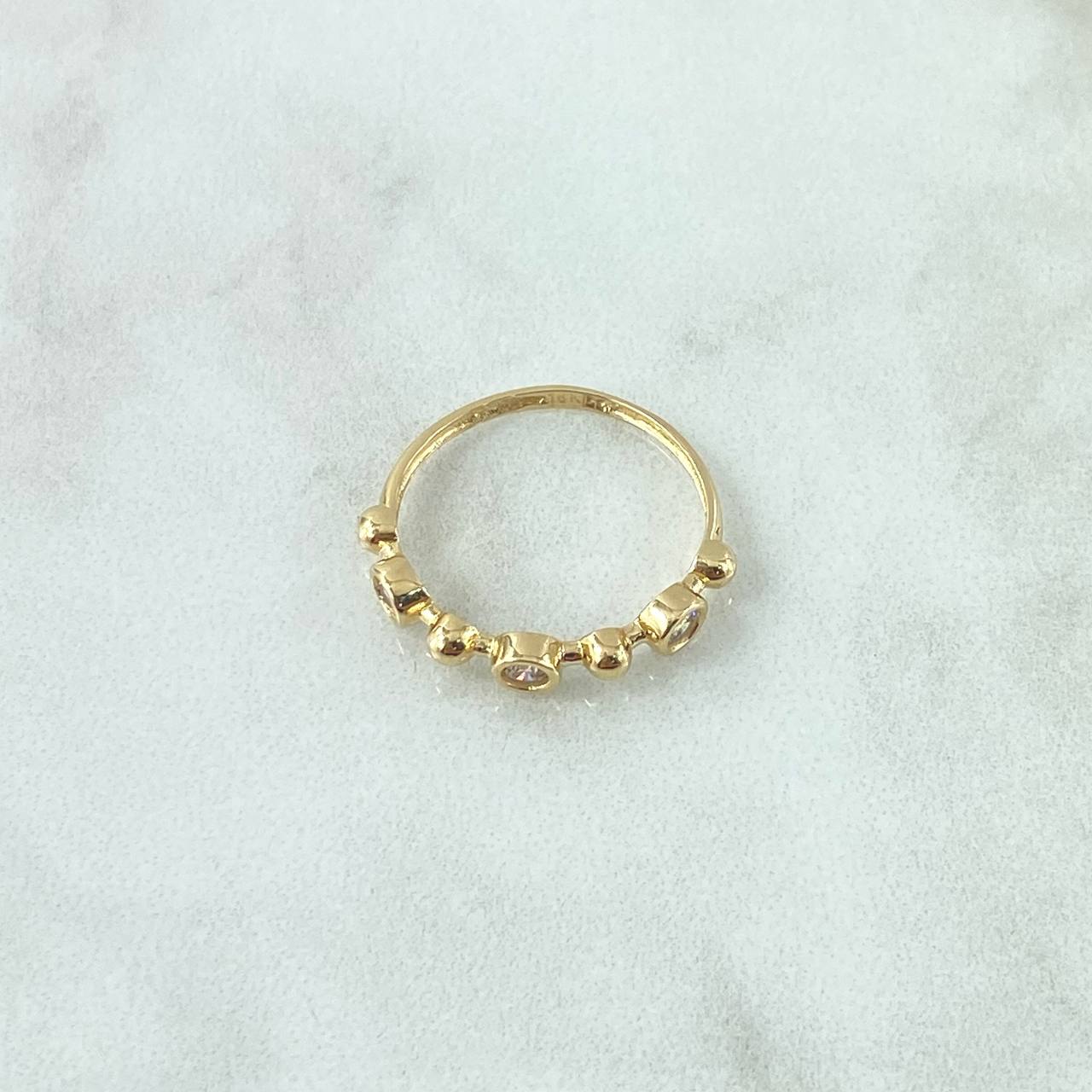 Bezel Sphere Ring 1.65gr / Size 6 / White Zircons 18K Yellow Gold ©