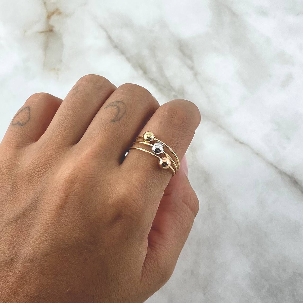 Orion Belt Ring 2.45gr / T8 / Three 18K Golds ©