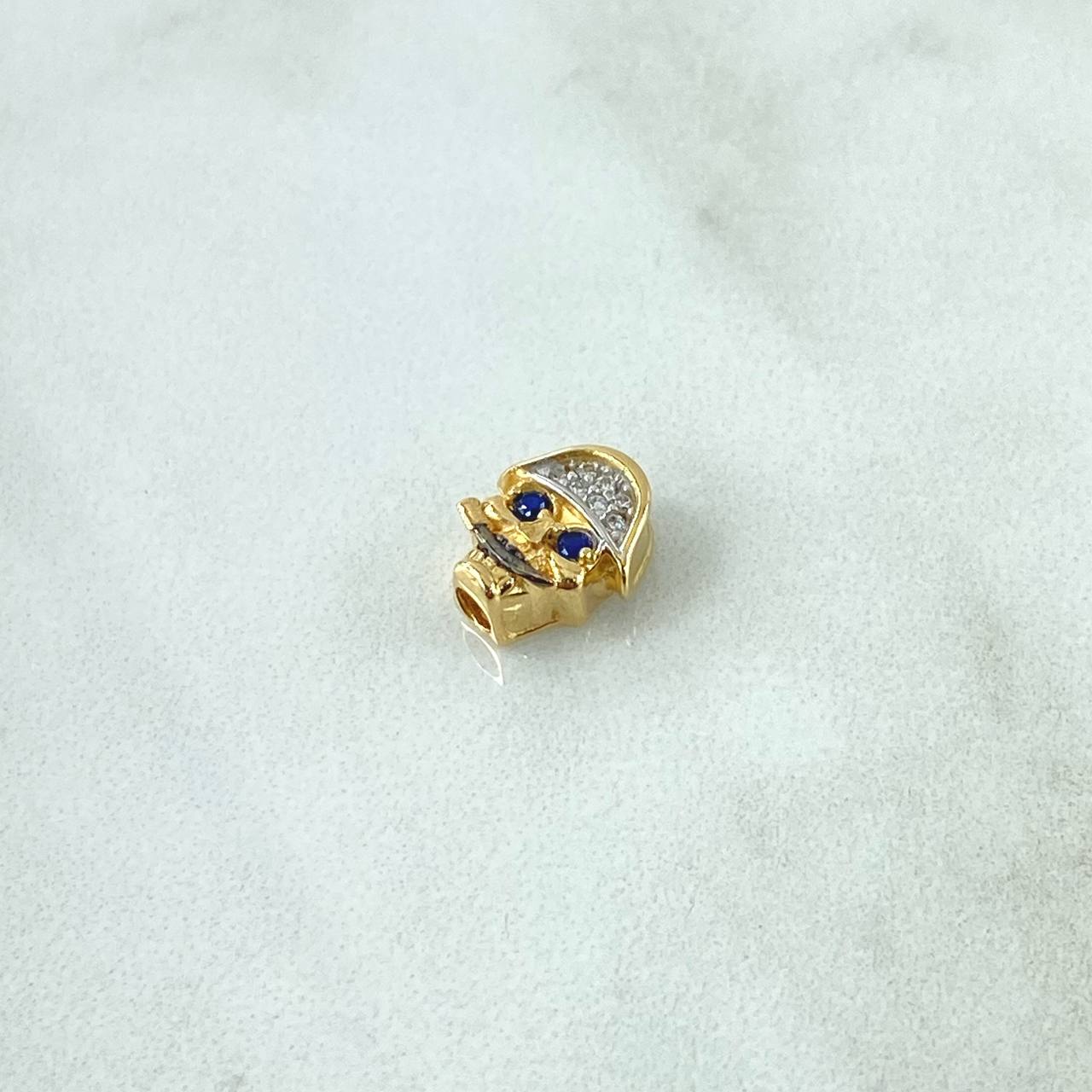 Herraje Calavera De Pirata 1.1gr / 1cm / Circones Blancos Y Azul Oro Amarillo 18K ©