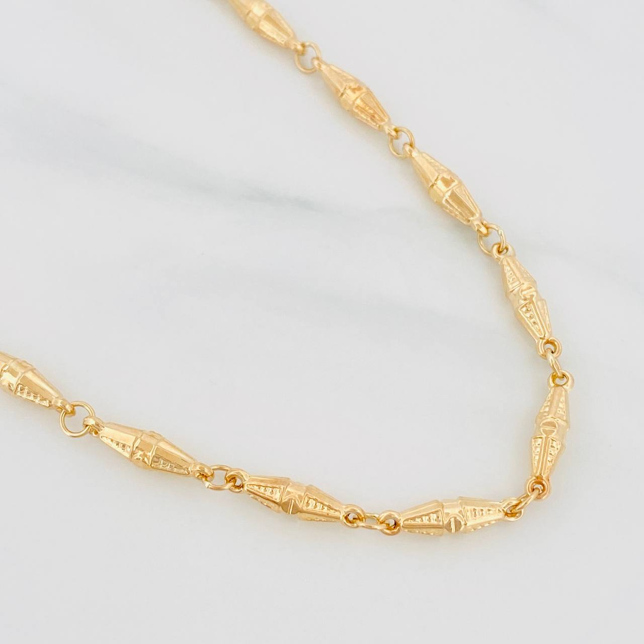 Cadena Dubai 9.3g / 24 in / 3.7mm Oro Amarillo 18K