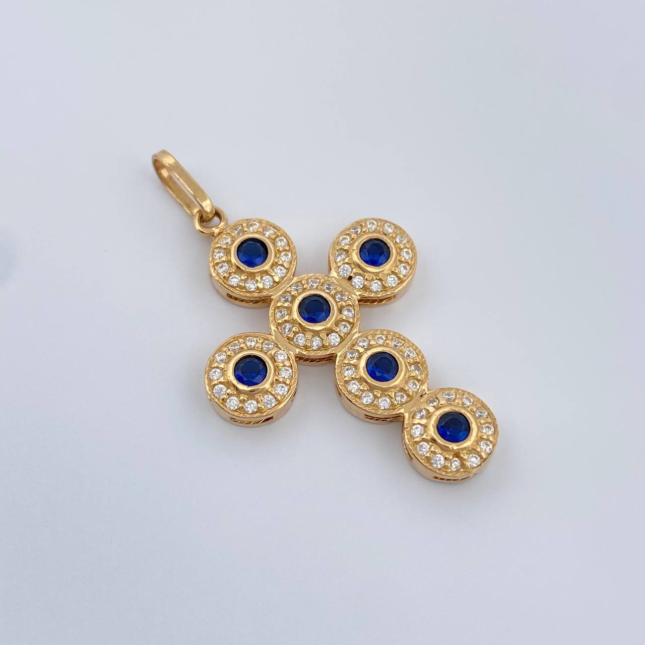 Dije Cruz Tupida 4.3gr / 1 1/2 in / Oro Amarillo 18K %