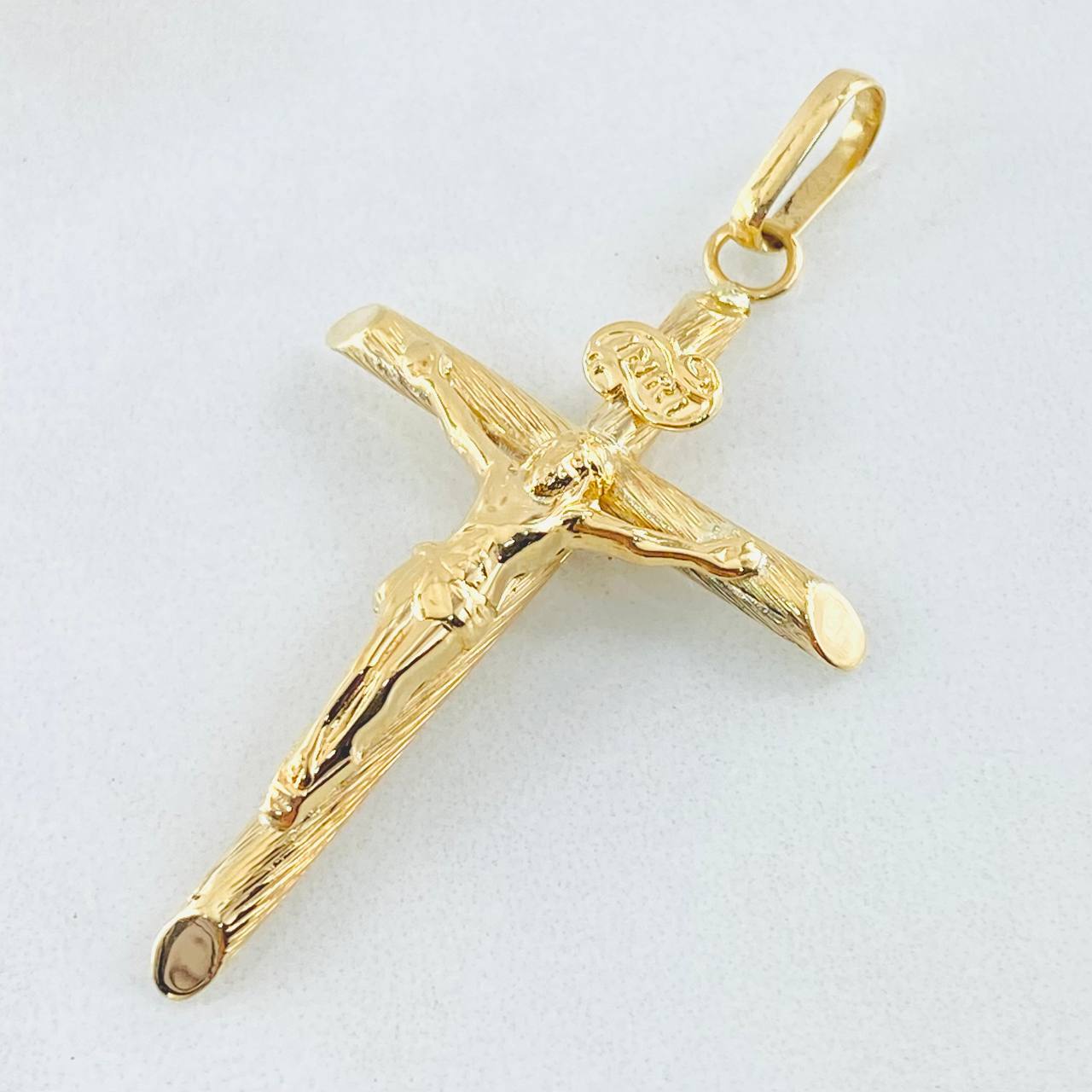 Pendant Cross Christ 1.9gr / 2in / 18K Gold Yellow *