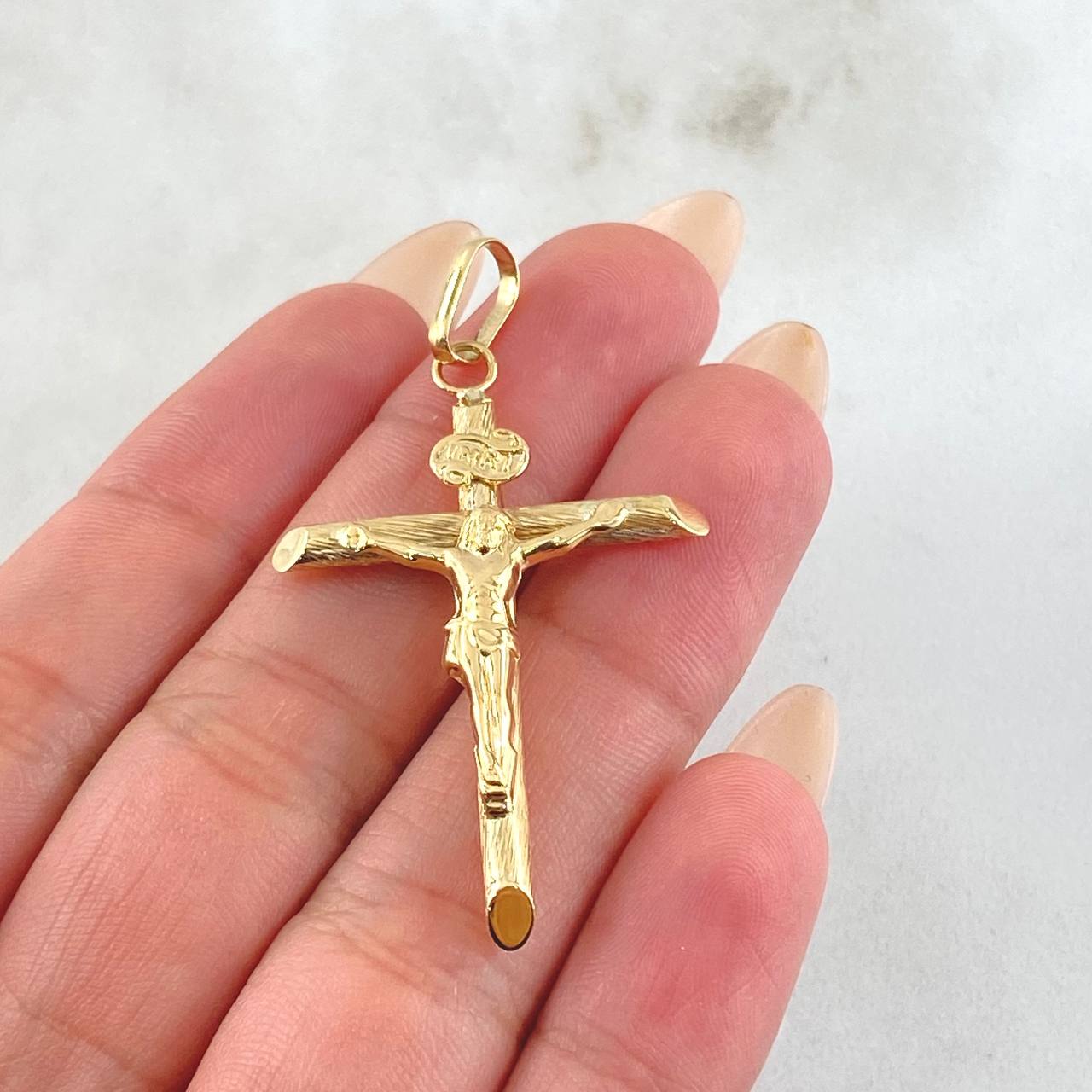 Pendant Cross Christ 1.9gr / 2in / 18K Gold Yellow *