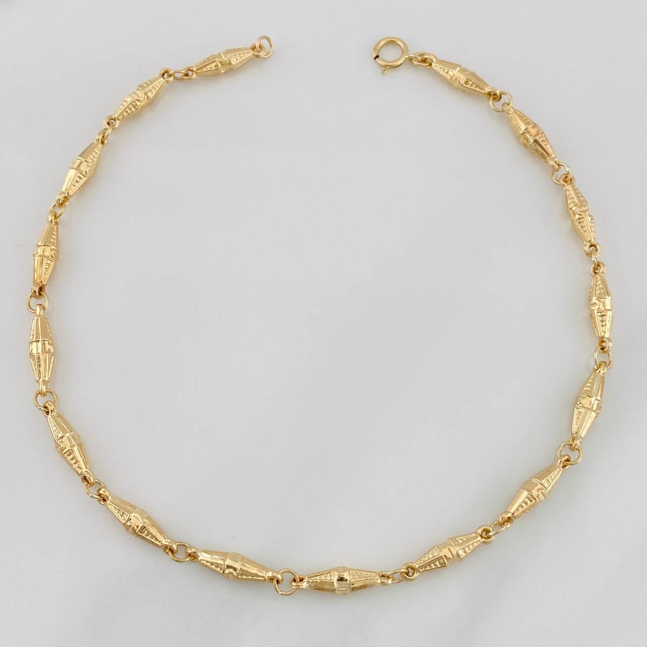 Tobillera Rustica Dubai 4g / 10 1/4 in / 3.48mm Oro Amarillo 18K