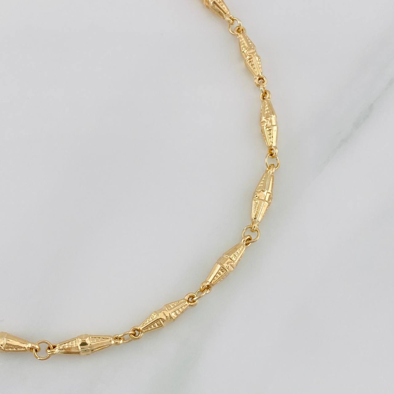 Tobillera Rustica Dubai 4g / 10 1/4 in / 3.48mm Oro Amarillo 18K
