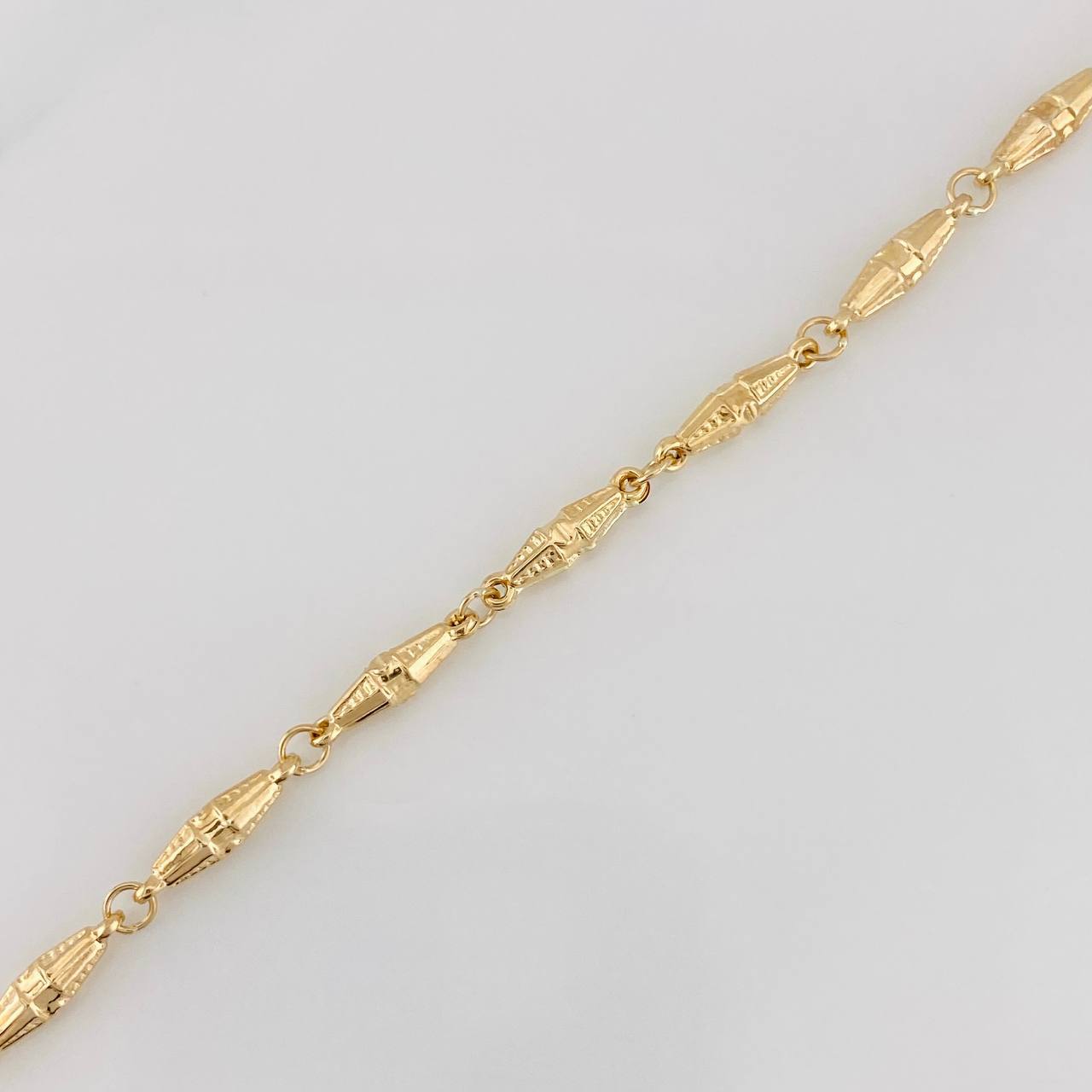 Tobillera Rustica Dubai 4g / 10 1/4 in / 3.48mm Oro Amarillo 18K