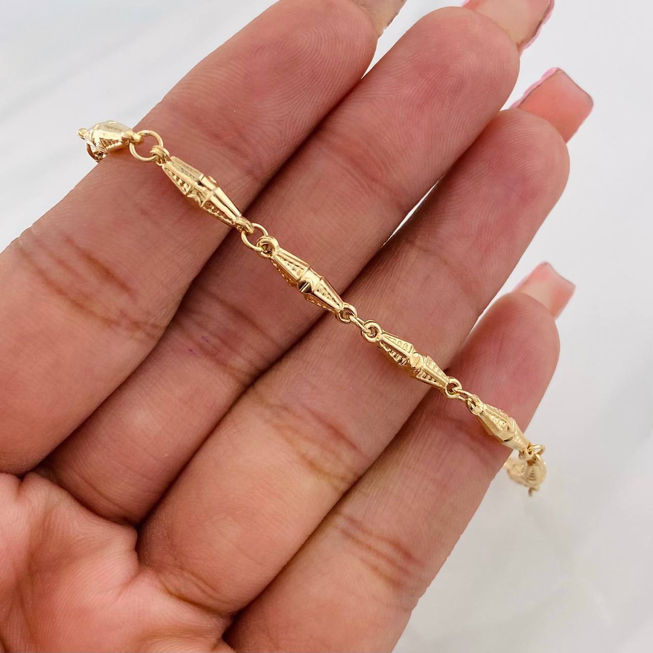 Tobillera Rustica Dubai 4g / 10 1/4 in / 3.48mm Oro Amarillo 18K