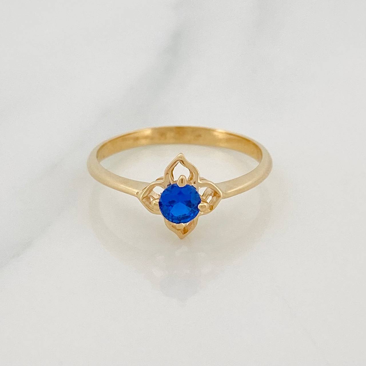 Flower Ring 1.85g / T7 Yellow Gold 18K