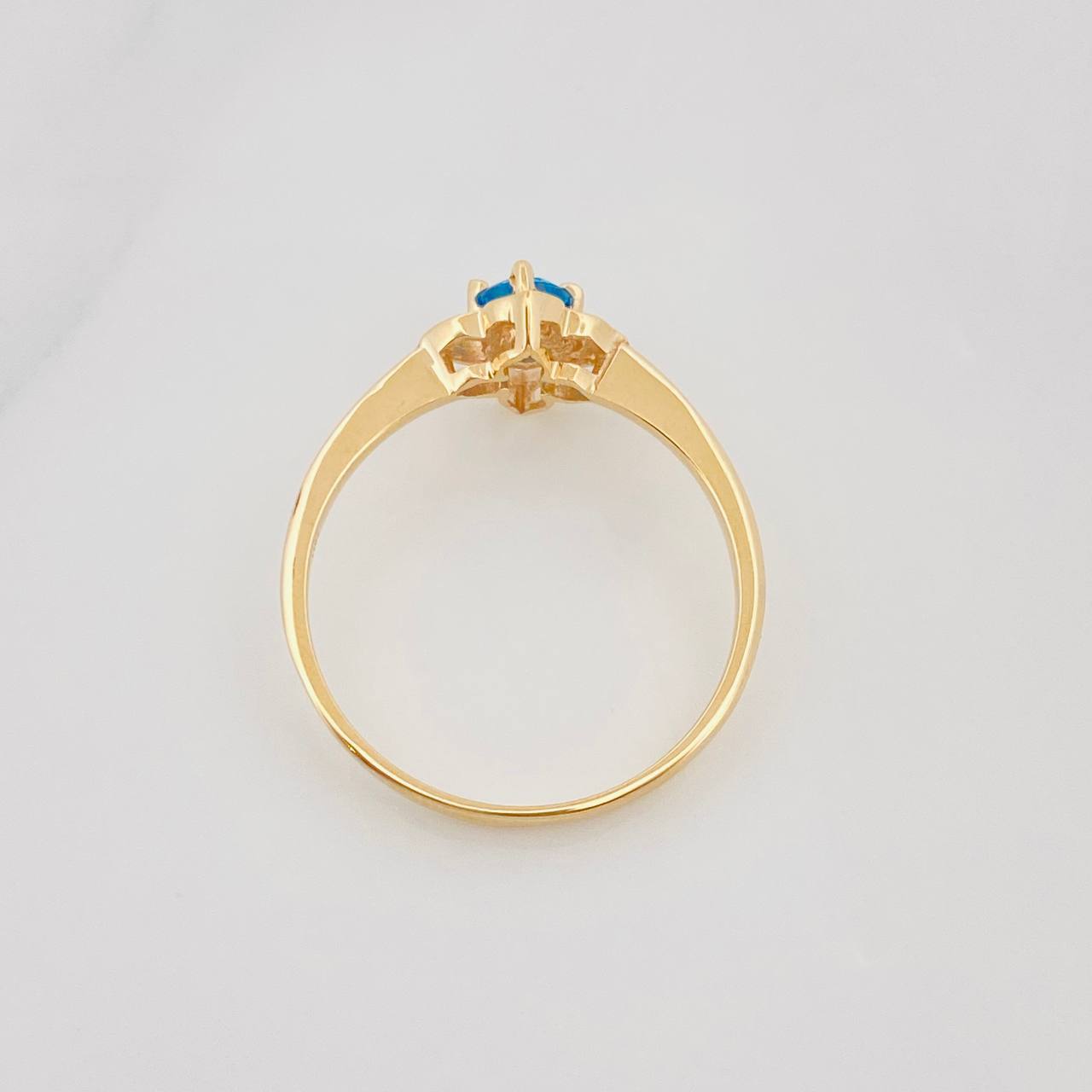 Anillo Flor 1.9g / T7 1/4 Oro Amarillo 18K