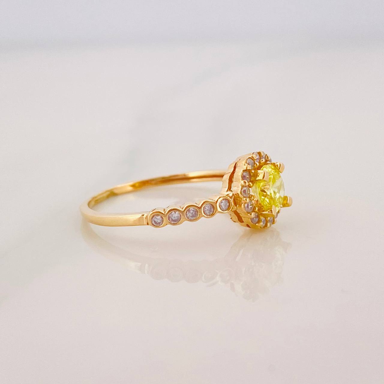 Anillo Halo Churumbela 2.1g / T6 3/4 Oro Amarillo 18K