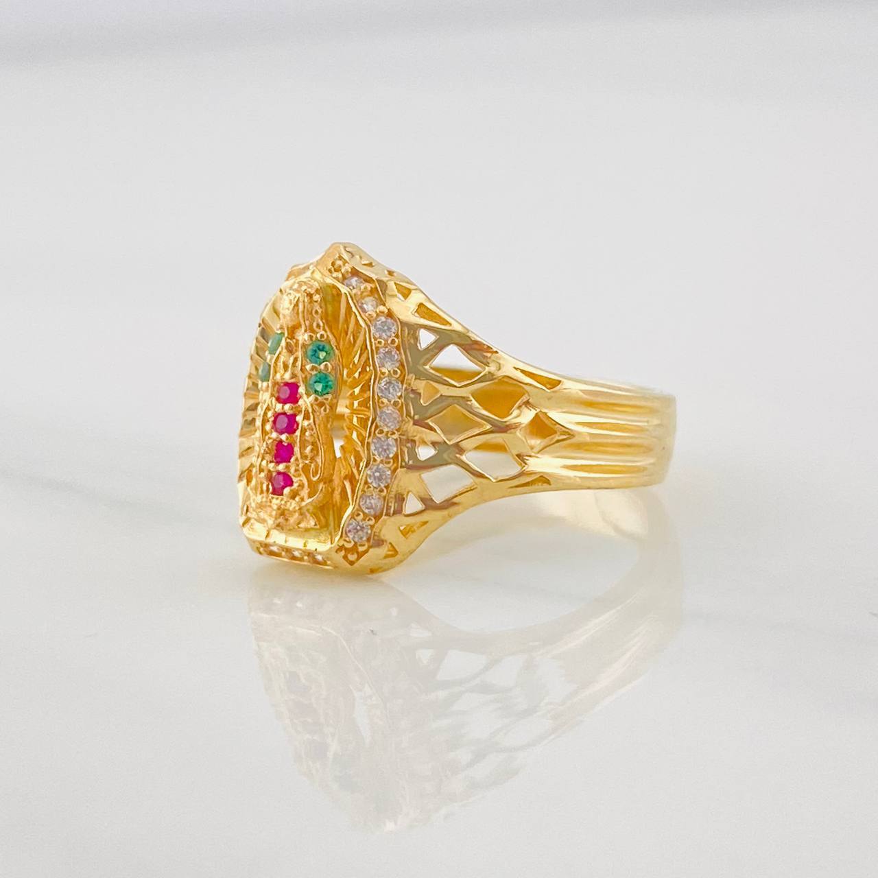 Anillo Virgen de Guadalupe 3.45g / T5 1/2 Oro Amarillo 18K
