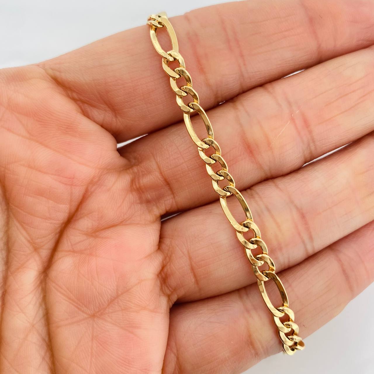 Pulso Figaro 2.2g / 7 1/2 in / 3.2mm Oro Amarillo 18K