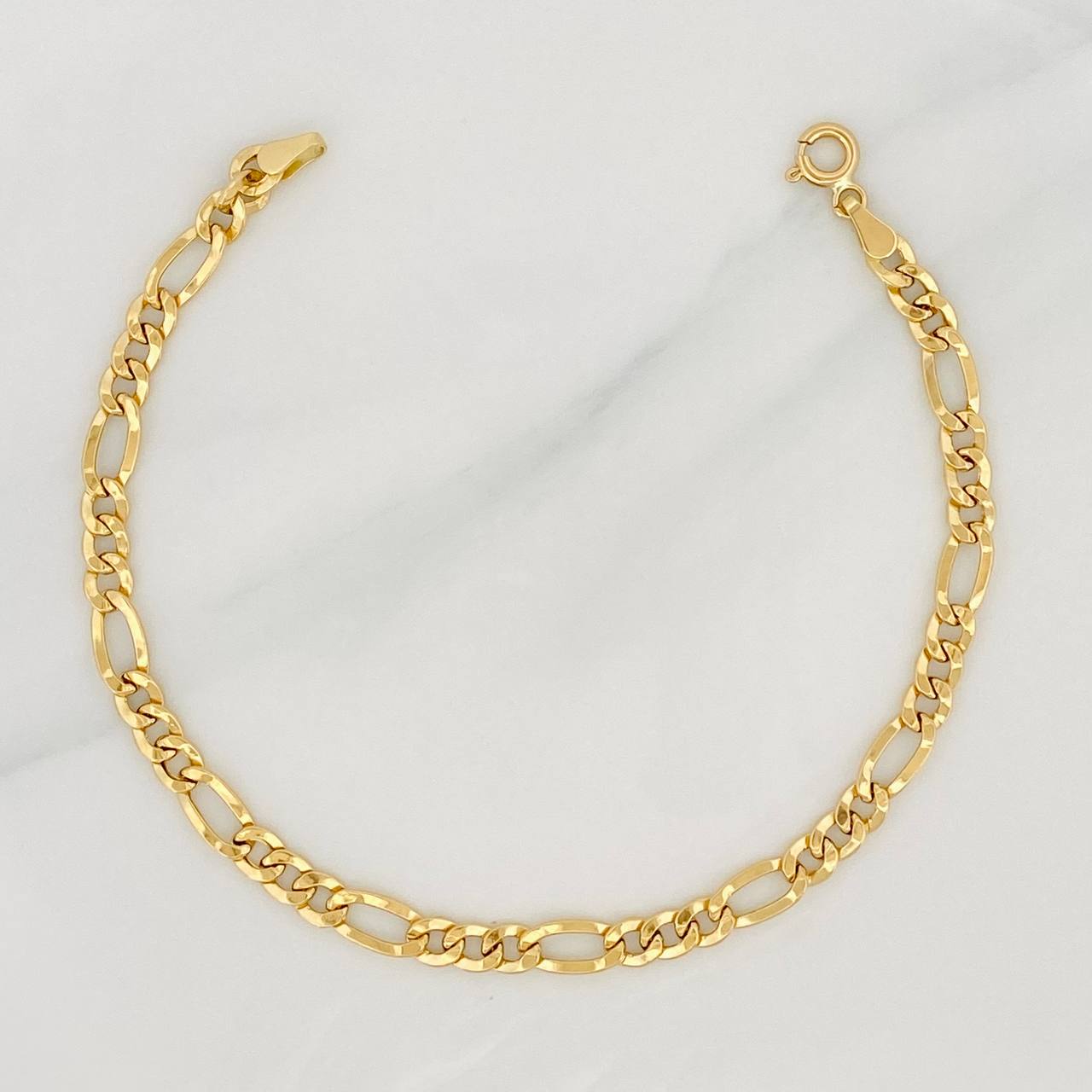 Pulso Figaro 2.3g / 7 1/2 in / 4.4mm Oro Amarillo 18K