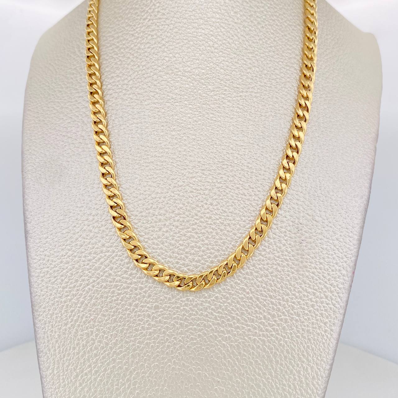 Cuban Links 7.8g / 28 in / 5.2mm Yellow Gold 18K