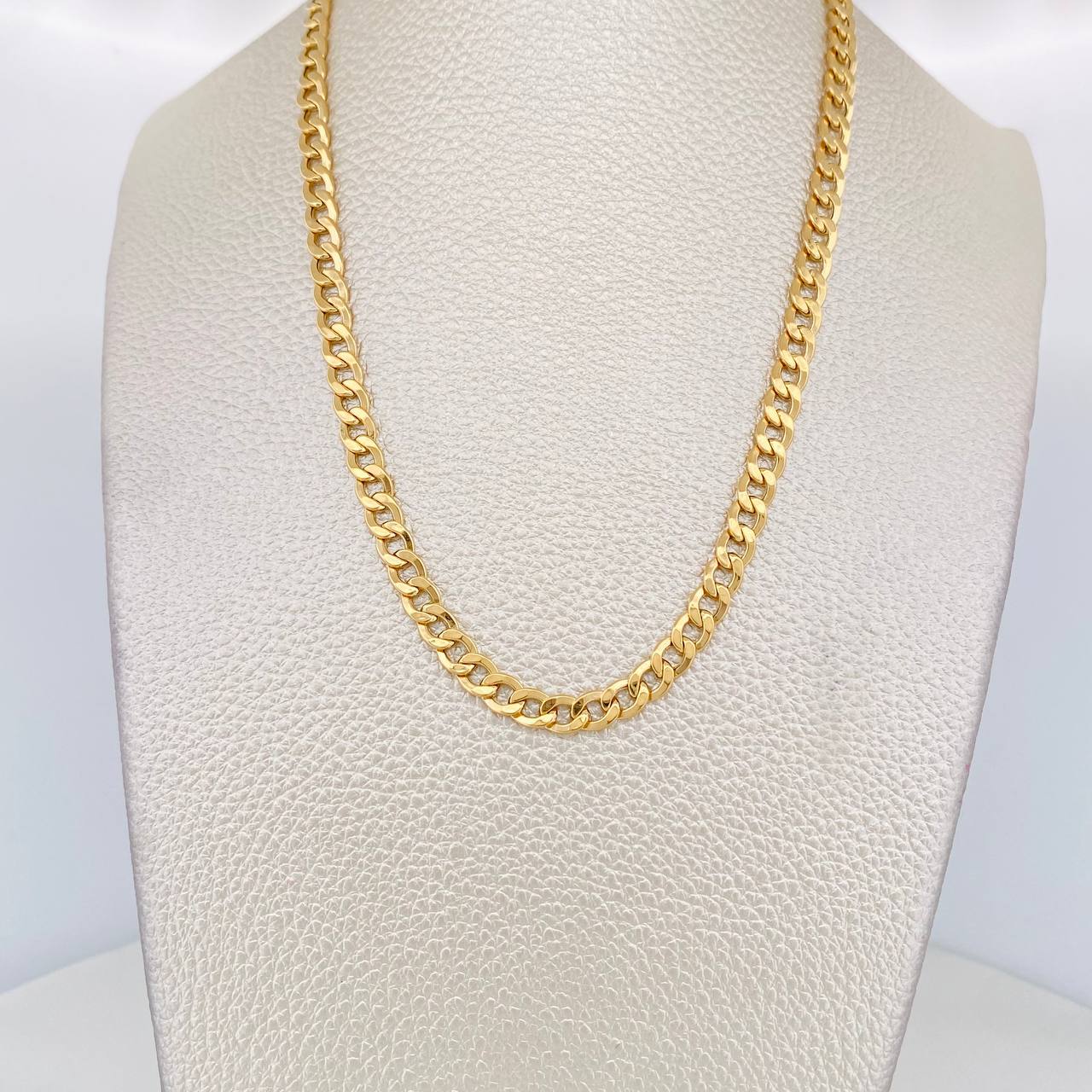Cuban Links 9.95g / 24 in / 4.8mm Yellow Gold 18K