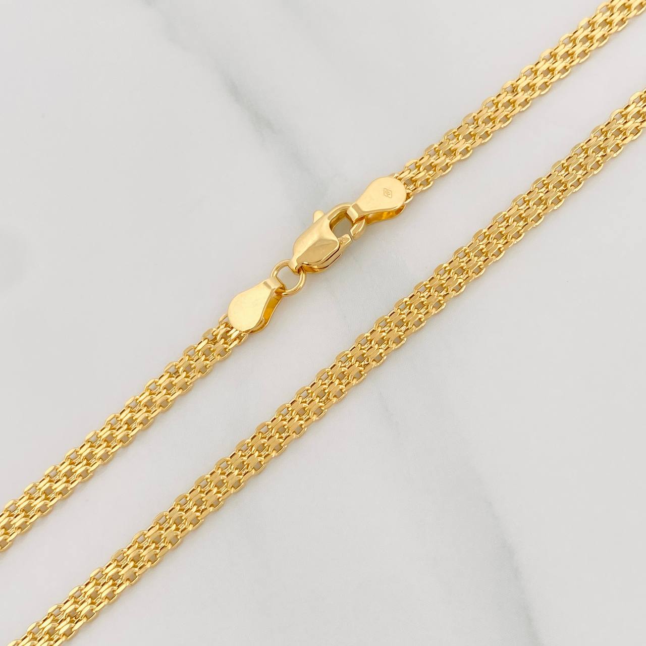 Bismark Chain 4.2g / 18 in / 1.6mm Yellow Gold 18K