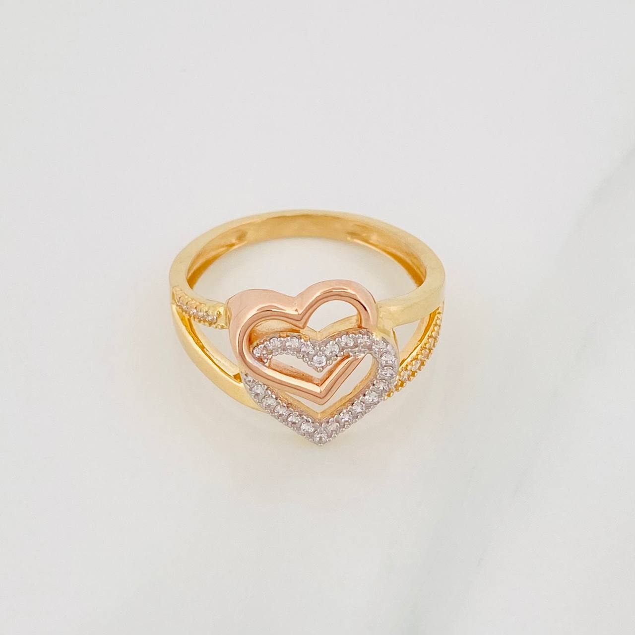 Hearts Ring 3.7g / T7 1/2 Three Golds 18K