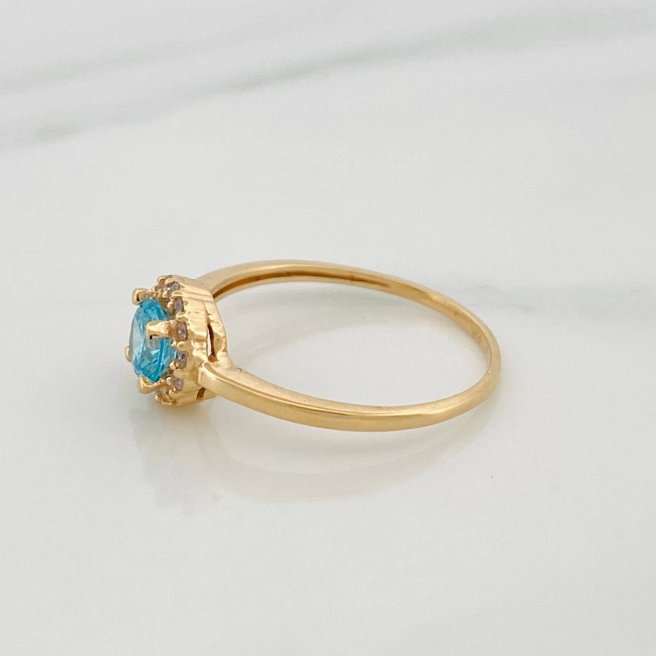 Halo Circle Ring 2g / T7 1/4 Yellow Gold 18K