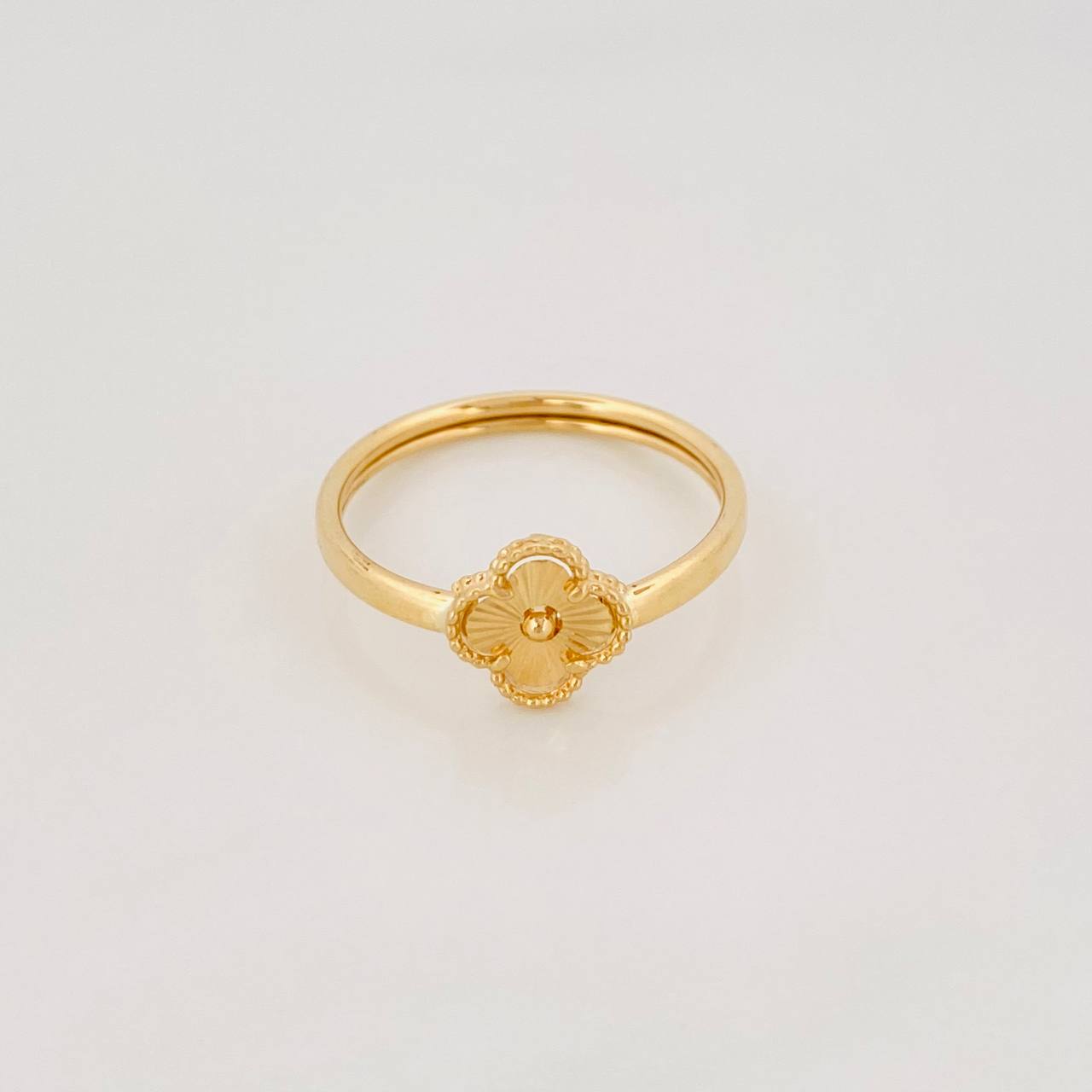 Diamond Cut Flower Ring 0.9g / T5 3/4 Yellow Gold 18K