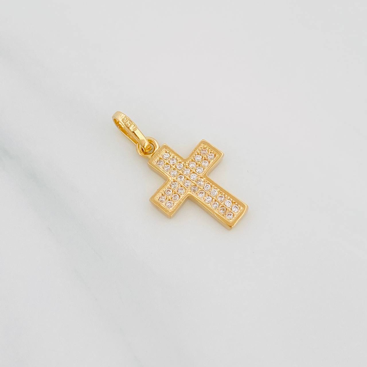 Pendant Cross 1.3g / 1 in Yellow Gold 18K
